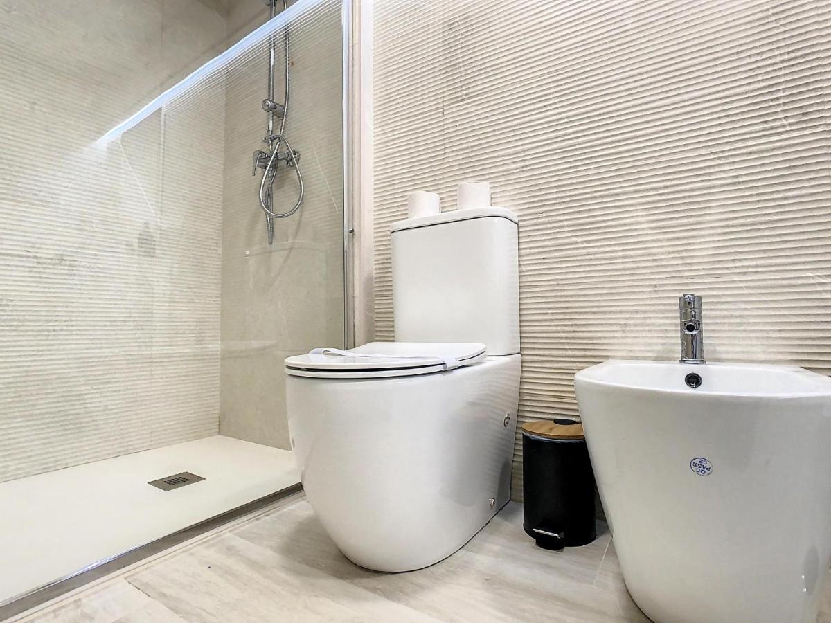 Apartcity Triana Sewilla Zewnętrze zdjęcie